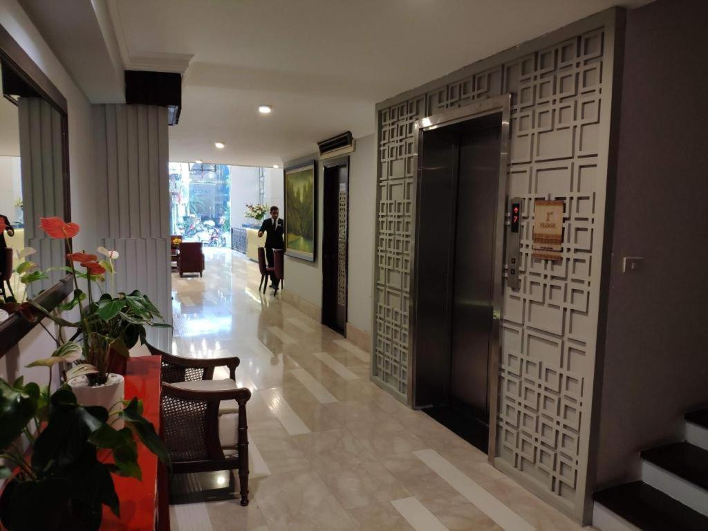Church Boutique Hotel Hang Trong Hanoi Kültér fotó