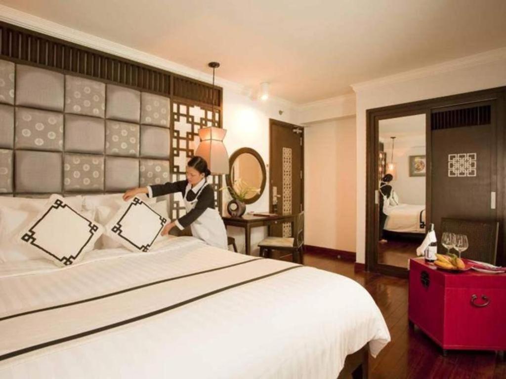 Church Boutique Hotel Hang Trong Hanoi Kültér fotó