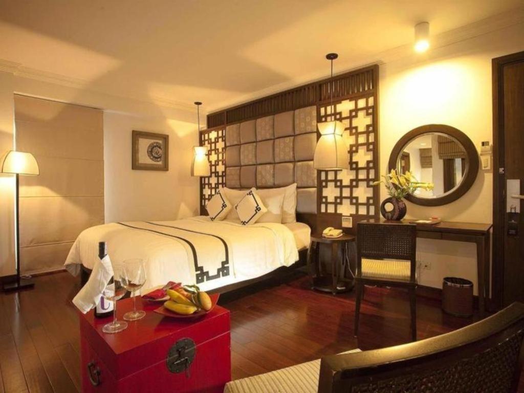 Church Boutique Hotel Hang Trong Hanoi Kültér fotó