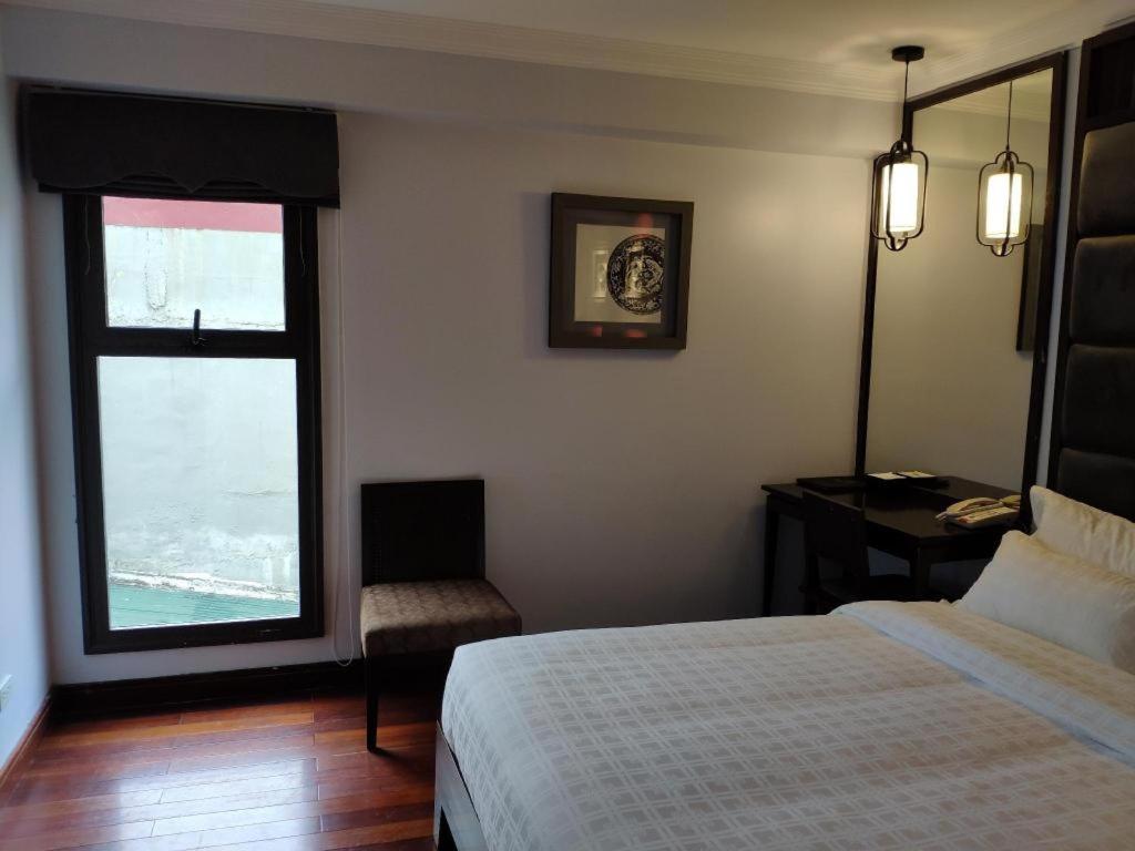 Church Boutique Hotel Hang Trong Hanoi Kültér fotó
