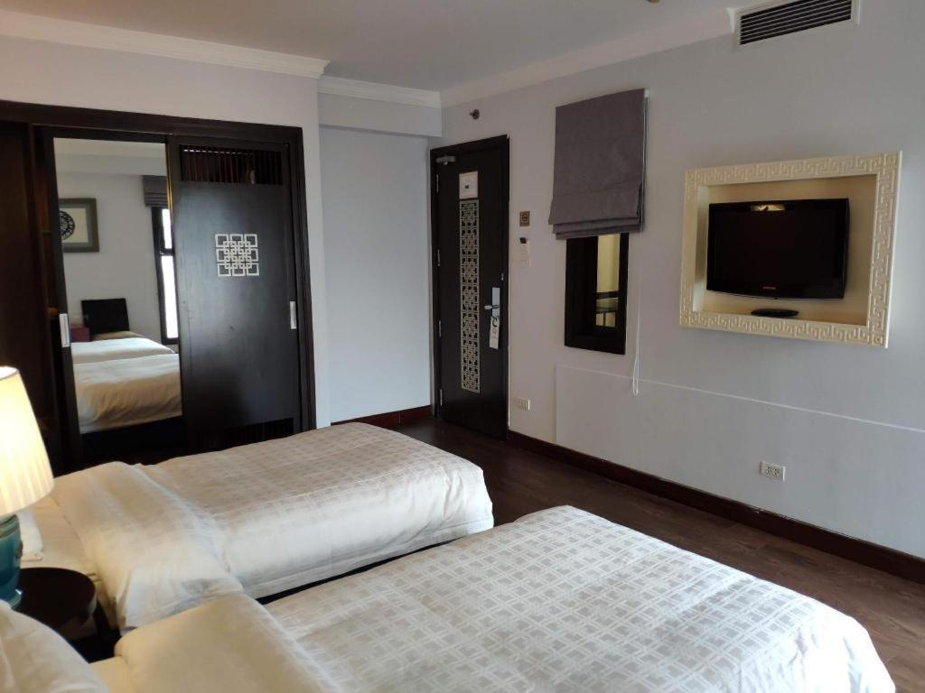 Church Boutique Hotel Hang Trong Hanoi Kültér fotó