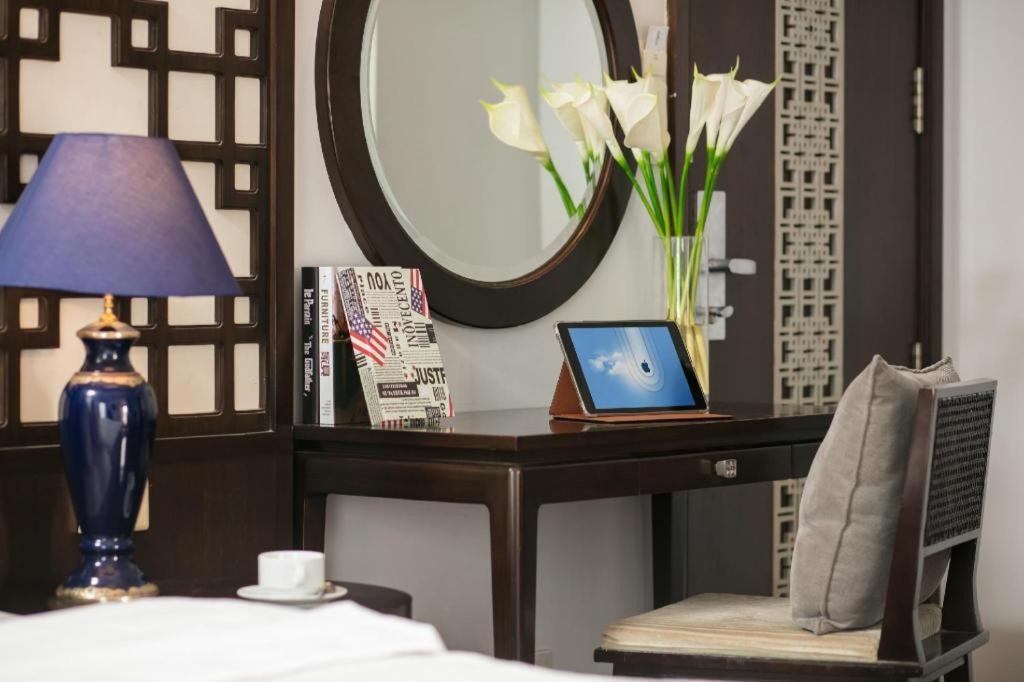 Church Boutique Hotel Hang Trong Hanoi Kültér fotó