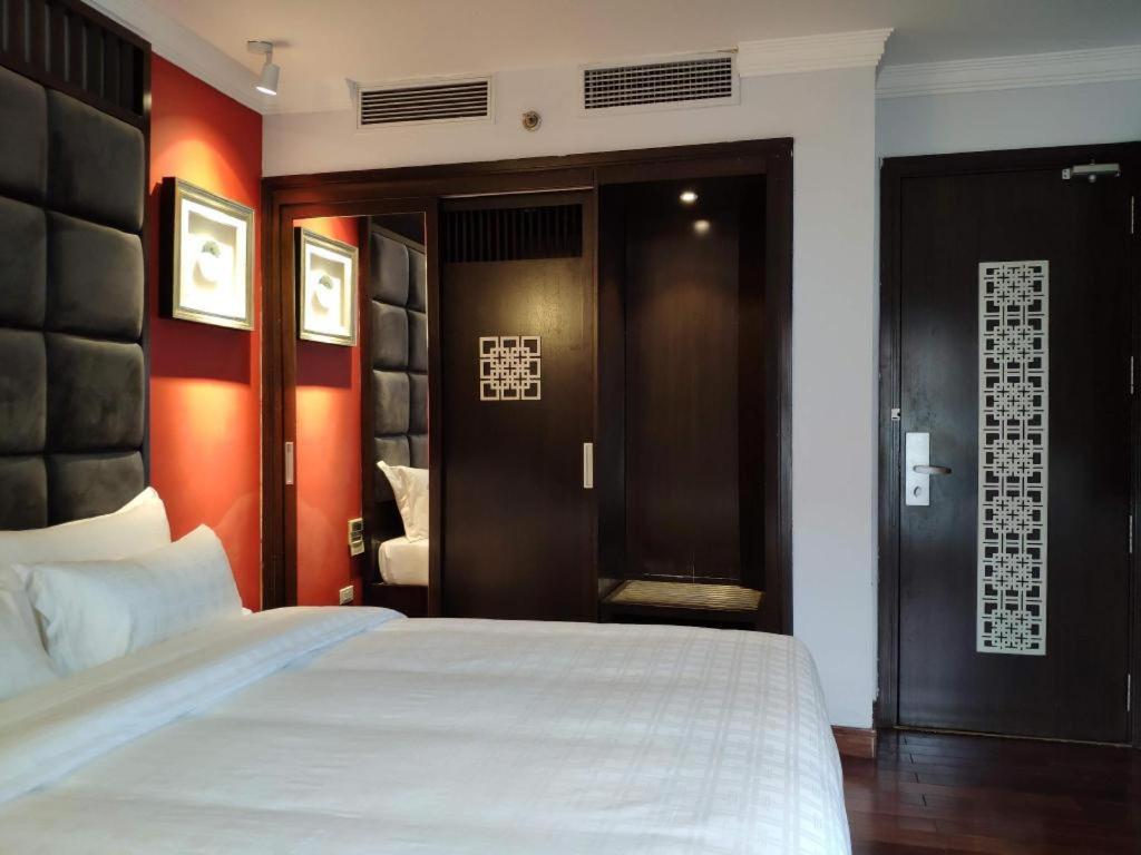 Church Boutique Hotel Hang Trong Hanoi Kültér fotó